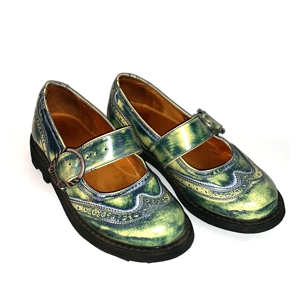 Pair of size 39 John Fluevog Mary Jane shoes